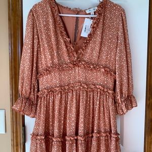 Cute fall dress, NWT, Size Small